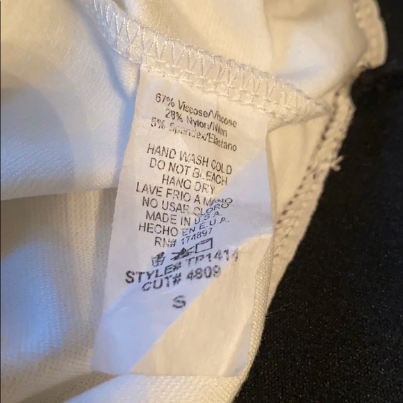 Karen Kane white capri pants - Picture 5 of 5